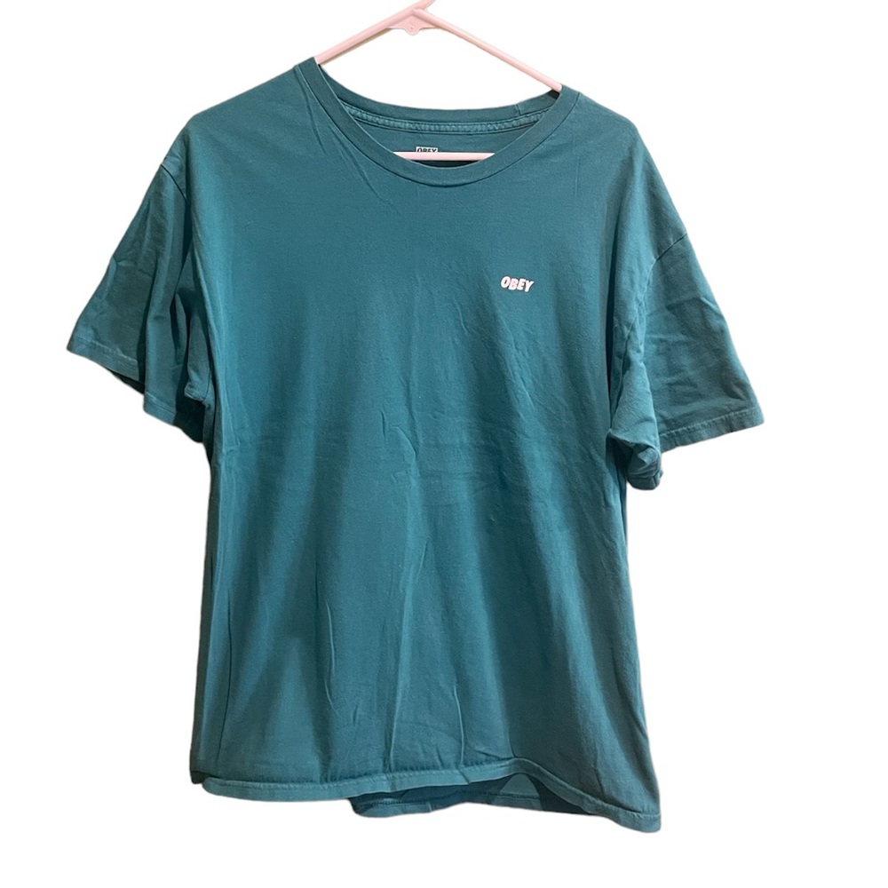 OBEY T-SHIRT Sz LARGE